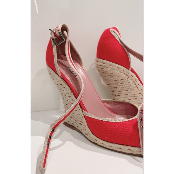 ALAIA Heels - Picture 2 of 2